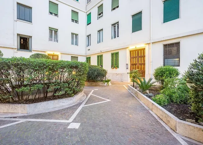 Charme & Luxe 2 Bedroom Center Apartment Rom